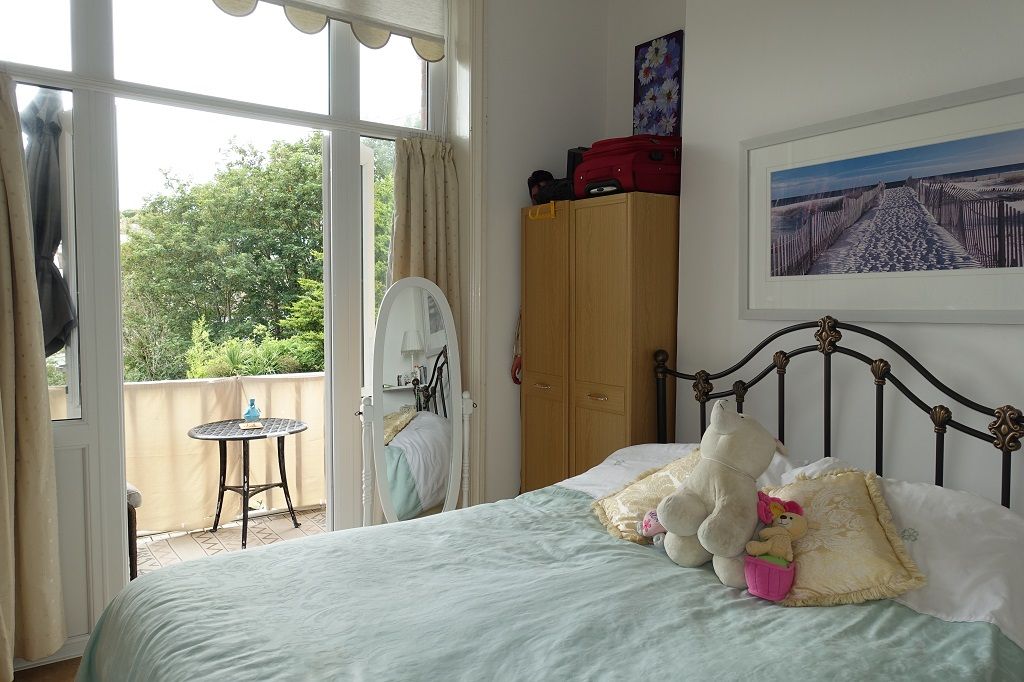 Bedroom with Balcony